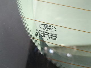 Крышка (дверь) багажника, Ford Focus 2004-2008