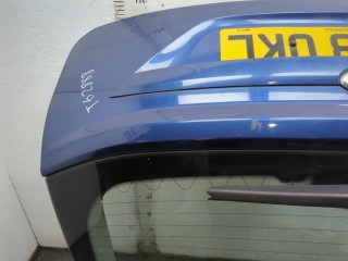 Крышка (дверь) багажника, Ford Focus 2004-2008