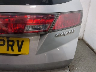 Крышка (дверь) багажника, Honda Civic 2005-2008
