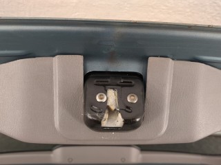 Подсветка номера, Nissan Almera 2000-2003