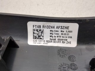 Накладка на порог правая задняя, ориг. номер FT4BR13244AF, Ford Edge 2018-2023
