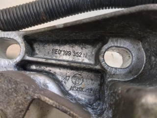 Подушка крепления двигателя, ориг. номер 8E0199352N, Audi A4 2004-2009