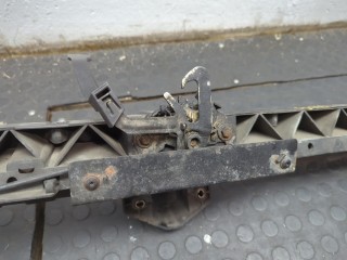 Рамка капота, Peugeot 3008 2009-2013