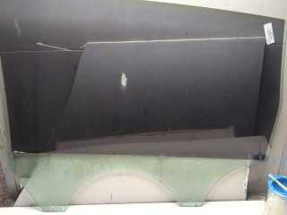 Стекло боковой двери правое заднее Ford S-Max 2006-2010, левый руль, 1507853