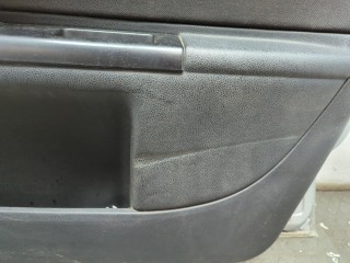Стекло боковой двери правое переднее, Ford Mondeo 2003-2007