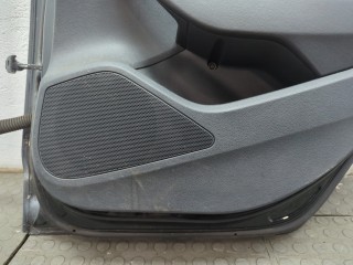 Стекло боковой двери правое заднее, Audi A3 2012-2016