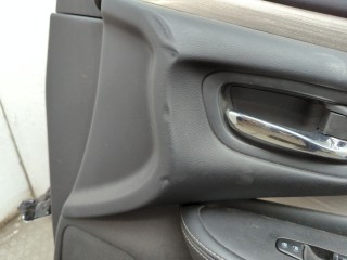 Стекло боковой двери правое переднее, Nissan Murano 2011-2015