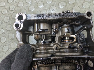 Насос масляный, ориг. номер 03G115105A, Audi A4 2000-2006