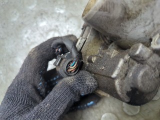 Заслонка дроссельная, ориг. номер 032905106E, Volkswagen Golf 6 2008-2012