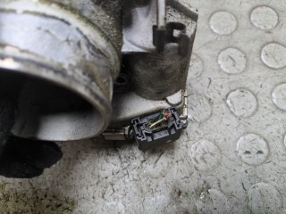 Заслонка дроссельная, ориг. номер 351002C300, Hyundai Genesis coupe 2008-2011