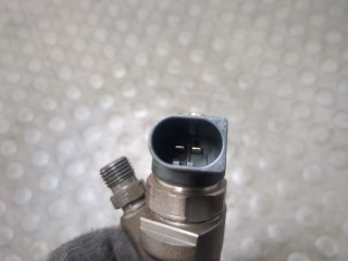 Форсунка топливная, ориг. номер 7810702, 13537810702, BMW 5 F10 2009-2013