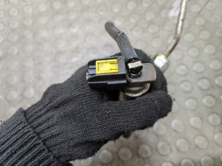 Форсунка топливная, ориг. номер 55570012, 95521531, Opel Astra 2006-2014