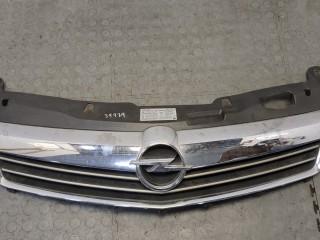 Решетка радиатора, Opel Astra 1998-2009