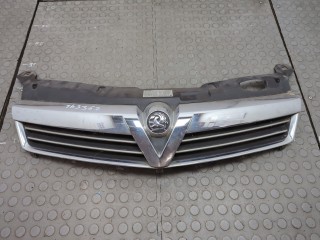 Решетка радиатора, Opel Astra 1998-2009