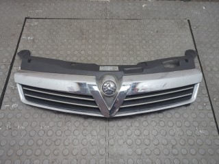 Решетка радиатора, ориг. номер 13238553, 1400417, Opel Astra 1998-2009