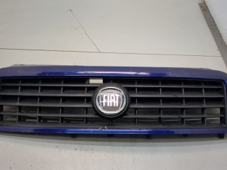 Решетка радиатора, Fiat Doblo 2005-2015