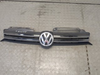 Решетка радиатора, Volkswagen Golf 6 2008-2012