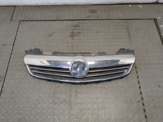 Решетка радиатора, Opel Zafira B 2008-2014