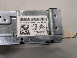 Магнитола, ориг. номер 96662669XT, Citroen C3 2009-2013