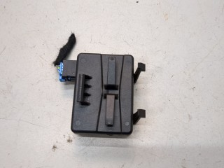 Блок управления центральным замком, ориг. номер 13540045, Buick Encore GX 2023-2026