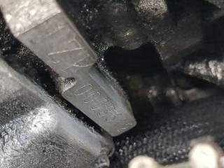 Крышка передняя ДВС, ориг. номер 1131037010, Toyota Auris 2006-2010