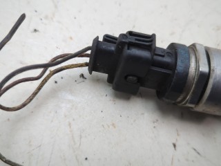 Рампа (рейка) топливная, ориг. номер H8200426550, Nissan Primastar 2006-2014