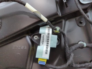 Стеклоподъемник электрический левый передний, Volkswagen Passat 2005-2010