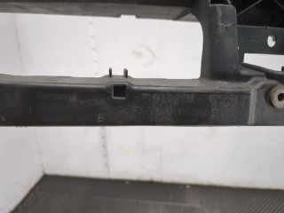 Рамка передняя (телевизор), Volkswagen Golf Plus 2005-2009