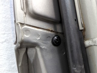 Стекло боковой двери левое заднее, KIA Sportage 2010-2014