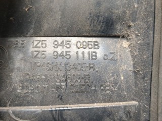 Фонарь (задний) левый, Skoda Octavia 2000-2011