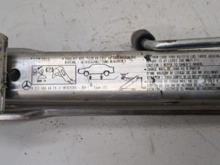 Домкрат, Mercedes C W204 2007-2011