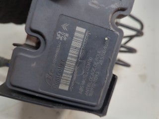 Блок АБС, насос (ABS, ESP, ASR), Peugeot 207 2006-2009