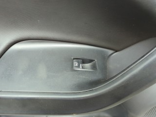 Замок двери левый передний, Seat Ibiza 2008-2012