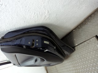Замок двери правый задний, Toyota Matrix 2002-2004