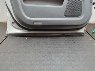 Стекло боковой двери левое переднее, Honda Ridgeline 2005-2009