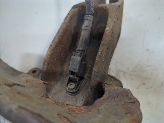 Кулак поворотный правый передний, Volvo V50 2007-2012