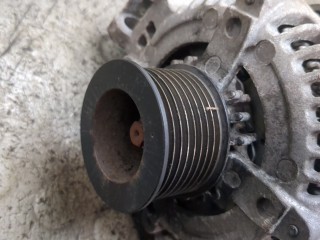 Генератор, ориг. номер YLE500440, Land Rover Range Rover 2005-2009