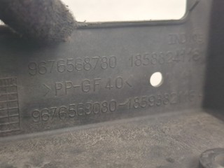 Рамка передняя (телевизор), Peugeot 5008 2009-2013