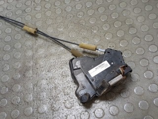 Замок двери правый передний, Toyota Camry 2009-2011