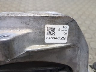 Подушка крепления двигателя левая, ориг. номер 84034329, Chevrolet Malibu 2018-2026