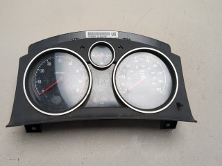 Щиток приборов (приборная панель) Opel Zafira B 2008-2014, левый руль, 6261340