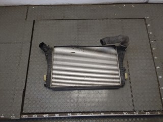 Радиатор охлаждения двигателя, Volkswagen Golf 6 2008-2012