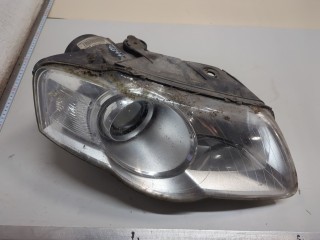 Фара (передняя) правая, ориг. номер 3C0941006AC, Volkswagen Passat 2005-2010