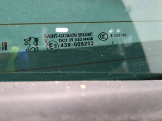 Щеткодержатель левый задний, ориг. номер 6429EP, Peugeot 3008 2009-2013