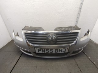 Бампер передний Volkswagen Passat 2000-2005, 3C0807217D