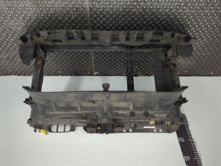 Рамка передняя (телевизор) Ford Fiesta 2008-2013, 1801905
