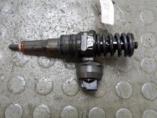Форсунка топливная Skoda Fabia 1999-2004, 1.9 л, дизель, 038130073AJ