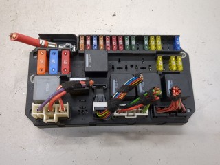 Блок предохранителей Land Rover Range Rover 2005-2009, YQE500370
