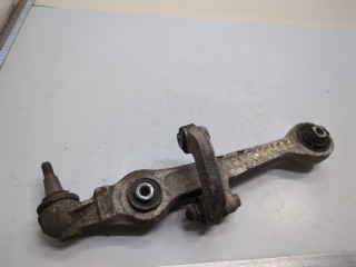 Рычаг подвески правый передний Volkswagen Passat 2000-2005, 4B0407151