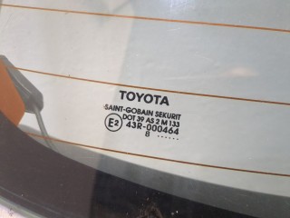 Крышка (дверь) багажника, ориг. номер 670050D030, Toyota Yaris 2005-2009